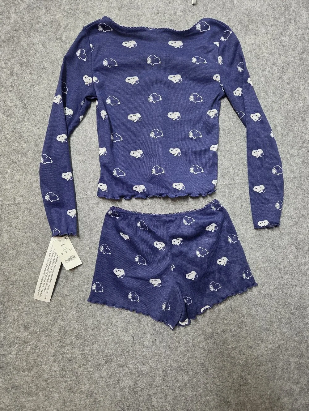 Peanuts Snoopy Girls Long Sleeve Top & Shorts Med (8) Nwt